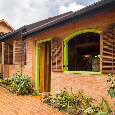 Vila Baltica Chales Campos do Jordão Eksteriør billede